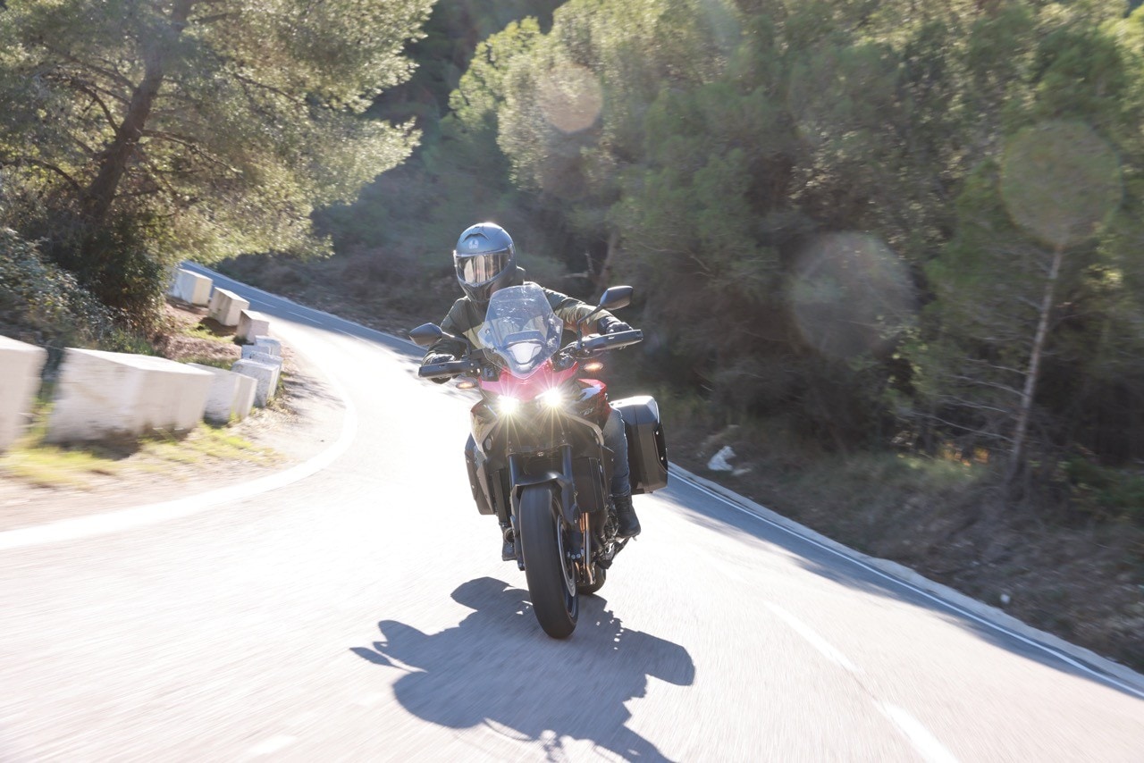 Prova Honda CB 1000 GT: il meglio dei due mondi